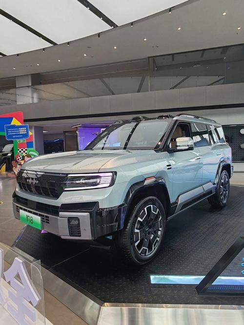 佛山7比亚迪方程豹硬派越野的爆款，英菲尼迪35周年与你共成长